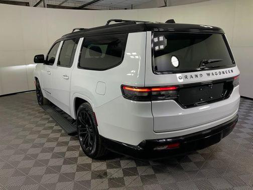 2024 Jeep Grand Wagoneer L Series II 4x4