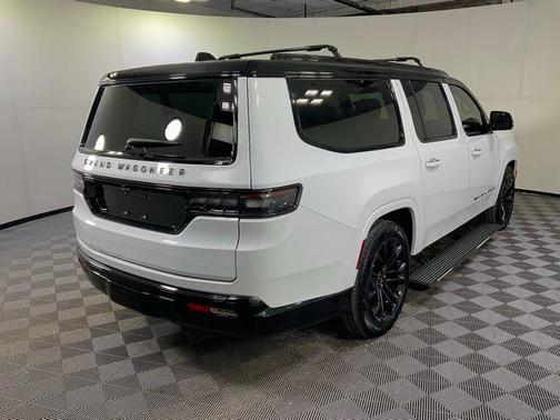 2024 Jeep Grand Wagoneer L Series II 4x4