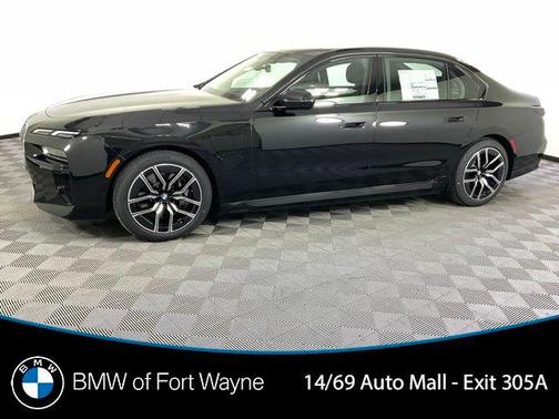 2025 BMW 750e i xDrive