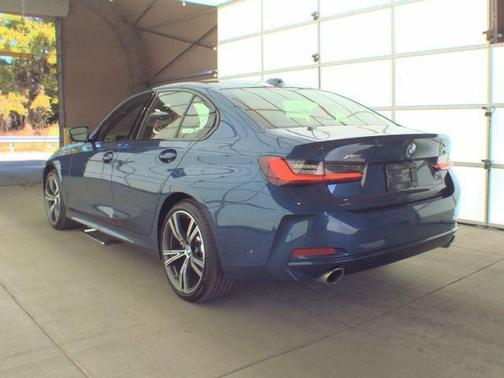 2023 BMW 330 xDrive