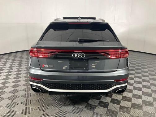 2022 Audi RS Q8 4.0T