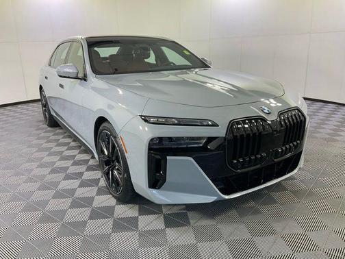 2024 BMW 760 xDrive