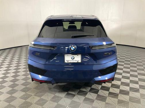 2023 BMW iX M60