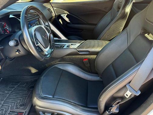 Arctic White 2019 Chevrolet Corvette Grand Sport
