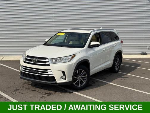 Blizzard Pearl 2017 Toyota Highlander XLE