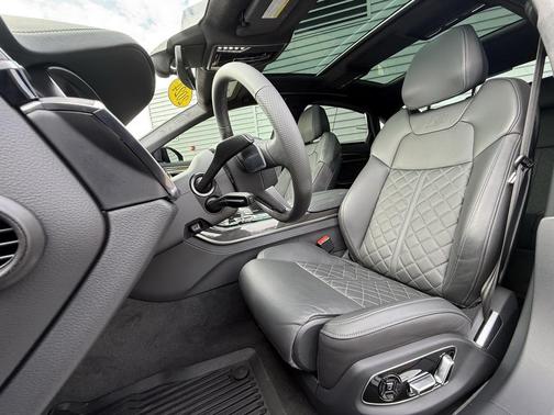 2024 Audi S8 4.0T