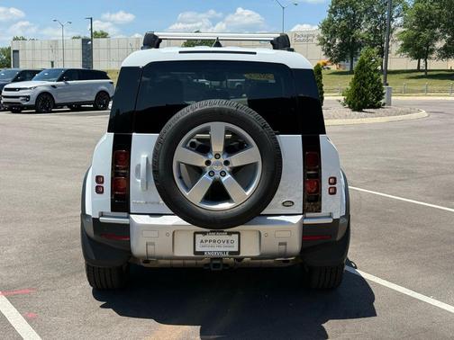 Fuji White 2023 Land Rover Defender 110 S