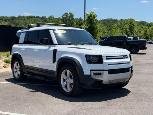 Fuji White 2023 Land Rover Defender 110 S