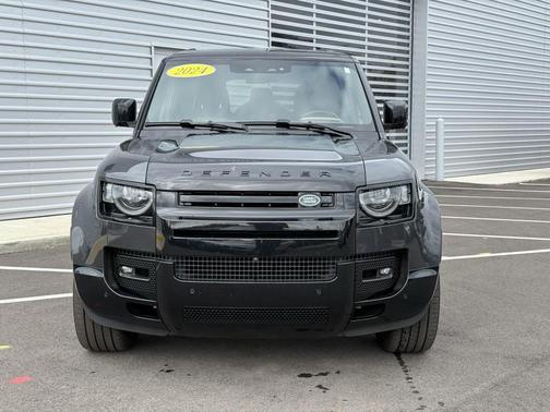 2024 Land Rover Defender 130 P400 X