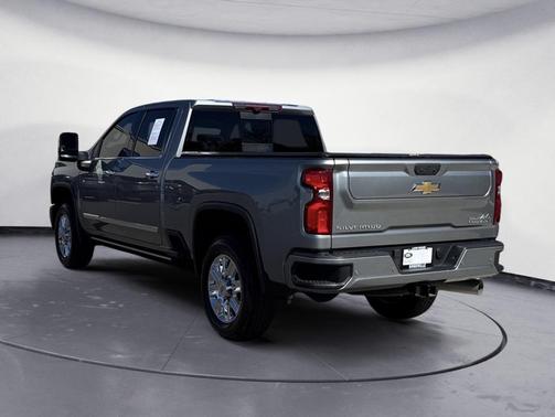 2024 Chevrolet Silverado 2500 High Country