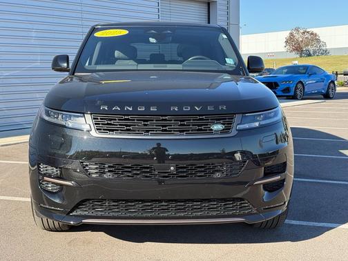 Santorini Black Metallic 2025 Land Rover Range Rover Sport Dynamic SE