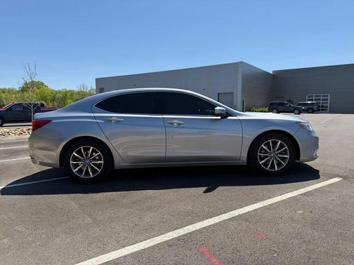 2018 Acura TLX Base