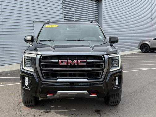 2023 GMC Yukon 4WD AT4