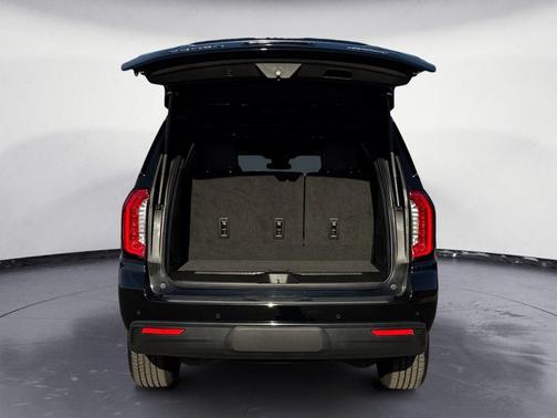 2023 GMC Yukon 4WD AT4