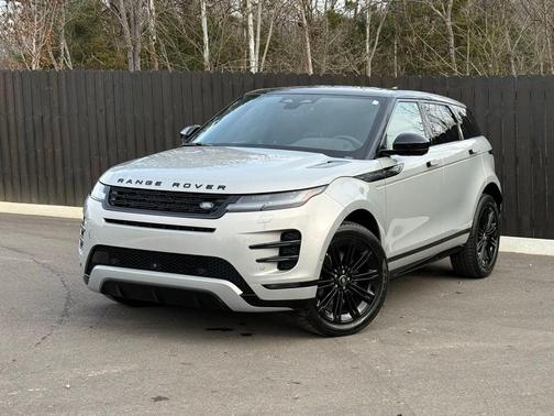2026 Land Rover Range Rover Evoque Dynamic SE