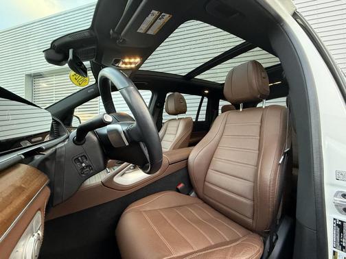 2024 Mercedes-Benz GLS 450 4MATIC