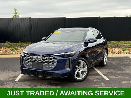 Navarra Blue Metallic 2025 Audi Q5 Prestige TFSI quattro S tronic