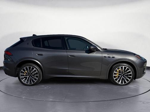 2023 Maserati Grecale Modena