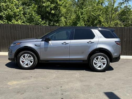 2025 Land Rover Discovery Sport Dynamic SE