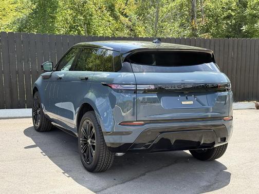 2026 Land Rover Range Rover Evoque Dynamic SE