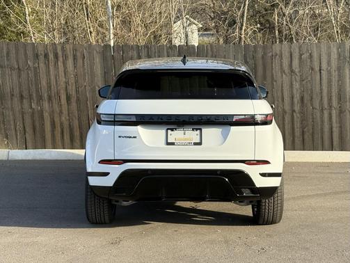 2026 Land Rover Range Rover Evoque Dynamic SE