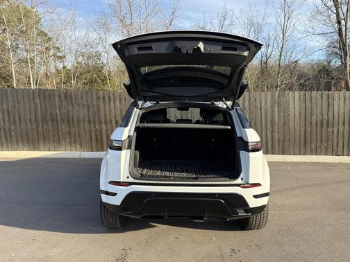 2026 Land Rover Range Rover Evoque Dynamic SE