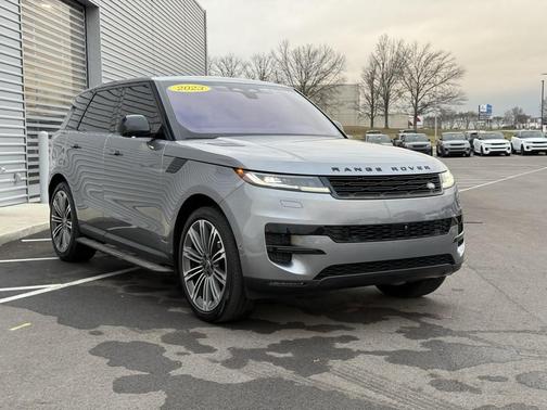2023 Land Rover Range Rover Sport SE