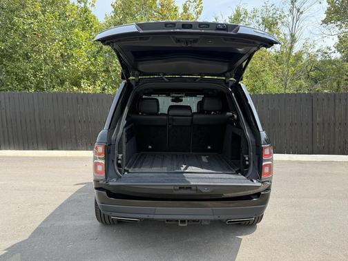 2021 Land Rover Range Rover Base