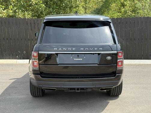 2021 Land Rover Range Rover Base