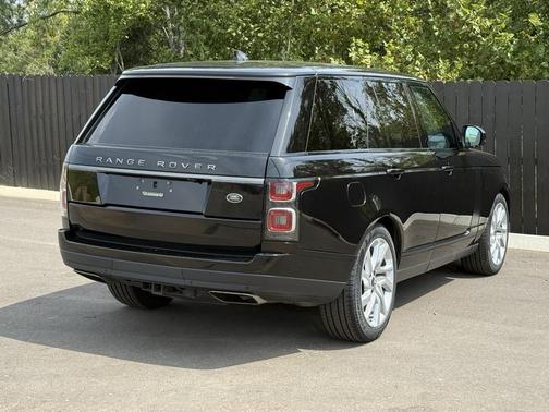 2021 Land Rover Range Rover Base