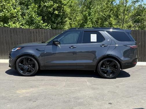 2024 Land Rover Discovery P360 Metropolitan Edition