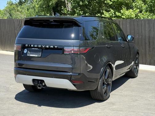 2024 Land Rover Discovery P360 Metropolitan Edition