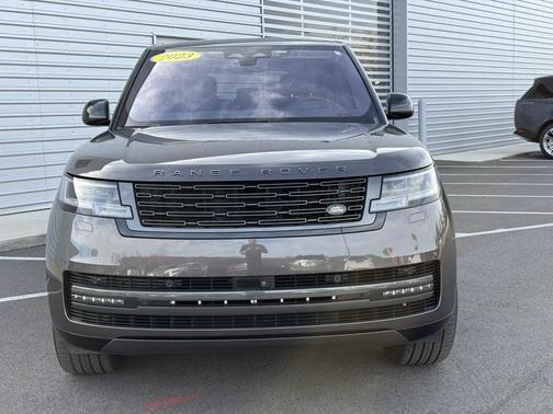 2023 Land Rover Range Rover P530 SE