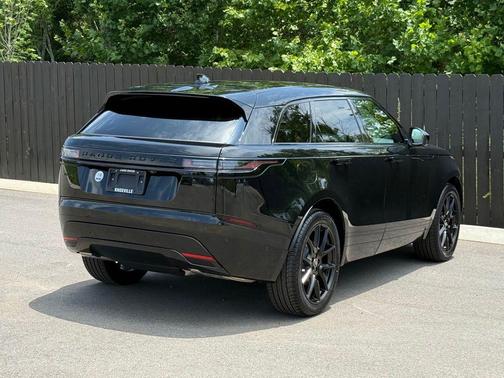 Santorini Black Metallic 2026 Land Rover Range Rover Velar P250 SE R-Dynamic