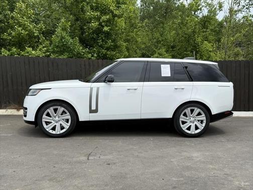 2023 Land Rover Range Rover P400 SE