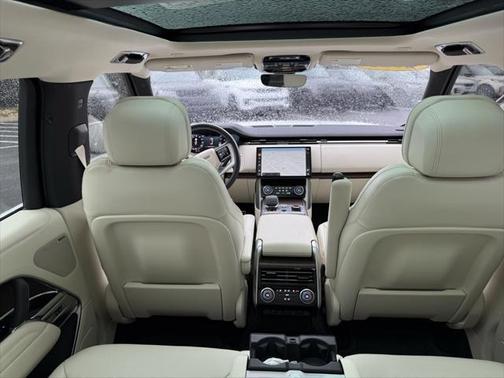 2023 Land Rover Range Rover P400 SE