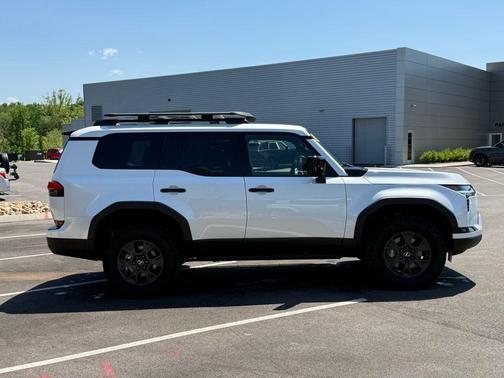 White Pearl 2025 Lexus GX 550 Overtrail+