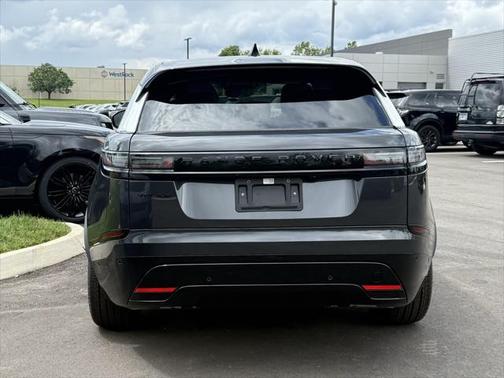 2026 Land Rover Range Rover Velar P250 SE R-Dynamic