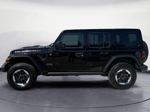 Black Clearcoat 2022 Jeep Wrangler Unlimited Rubicon
