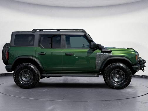 Green Metallic 2024 Ford Bronco Everglades