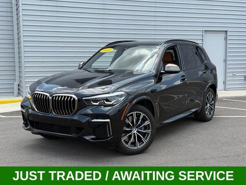 Black Sapphire Metallic 2022 BMW X5 M50i