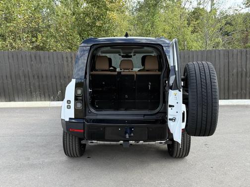 2026 Land Rover Defender S