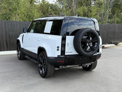 2026 Land Rover Defender S