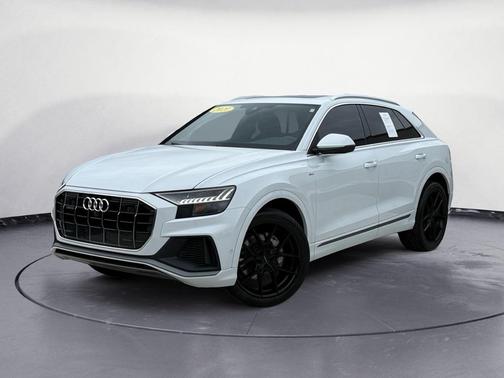 2021 Audi Q8 55 Premium Plus