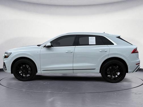 2021 Audi Q8 55 Premium Plus