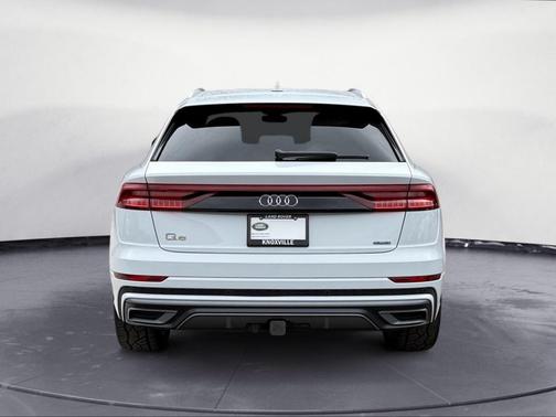 2021 Audi Q8 55 Premium Plus