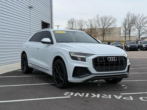 2021 Audi Q8 55 Premium Plus