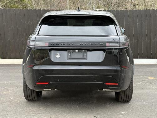 2025 Land Rover Range Rover Velar P250 SE R-Dynamic