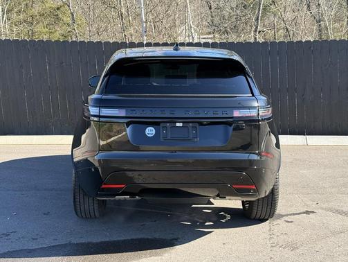 2026 Land Rover Range Rover Velar P400 Dynamic SE