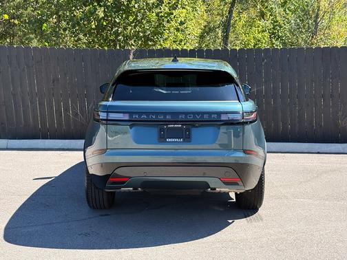 Giola Green Metallic 2026 Land Rover Range Rover Velar Dynamic SE